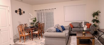 Brand New spacious Home – 3BR-3BA Near Duke Hospital , NCCU, Downtown & RTP