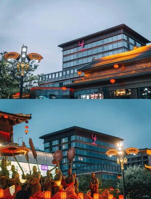 Front of property - lyf Xian Dayanta by Ascott (Xi'an)