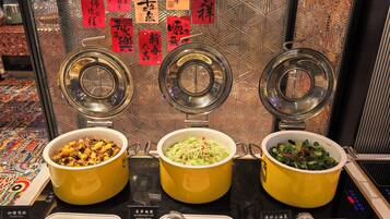 Colazione a buffet, servita tutte le mattine (68 CNY a persona)