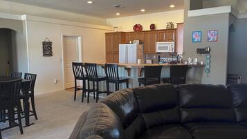 Smart TV, fireplace, printers