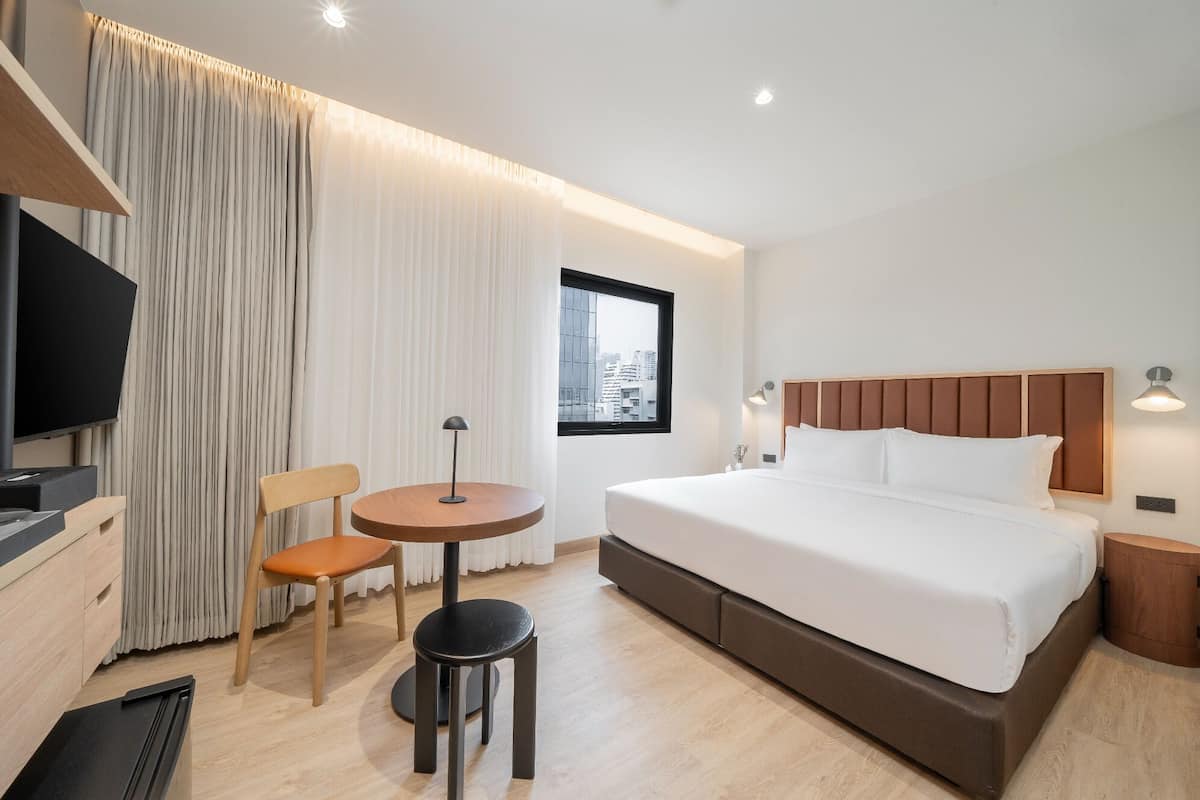 Chambre Double Standard, vue ville | Bureau, espace de travail pour ordinateur portable, Wi-Fi gratuit