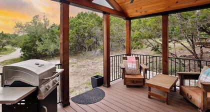 Rustic & Private 5 Acres- Hot Tub, Fire Pit, Grill