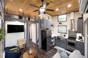 Oklassificerad bild, 2 av 76, knapp