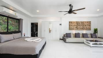 2 bedrooms, iron/ironing board, travel cot, free WiFi