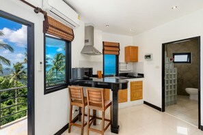 Fridge, microwave, stovetop, toaster