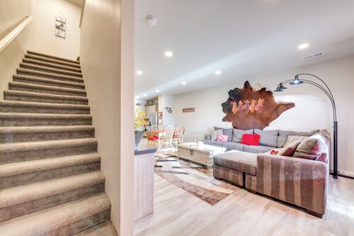 11 Mi to Fort Collins: Wellington Retreat w/ Patio