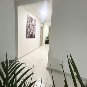 Interior - Room 1 Hotel in Armenia, perfect location close to Salento, Valle cocora (Armenia)