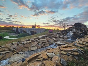 Property grounds - Restin' Holes Ky Bourbon Trail B -Sauna-HotTub-Gym-Playground-Waterfall-Themed (Willisburg)