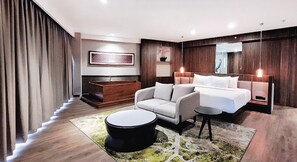 Presidential Single Room, Balcony, Mountain View - The Balcone Hotel & Resort (Bukittinggi)