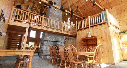 Spacious 8bd 7ba Log Home on Beltzville Lake in Southern Poconos - No Prom