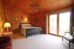 House, Multiple Bedrooms, Accessible, Balcony - Spacious 8bd 7ba Log Home on Beltzville Lake in Southern Poconos - No Prom (Lehighton)