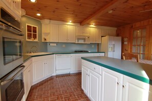 House, Multiple Bedrooms, Accessible, Balcony | Interior - Spacious 8bd 7ba Log Home on Beltzville Lake in Southern Poconos - No Prom (Lehighton)