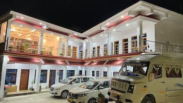 Front of property – evening/night