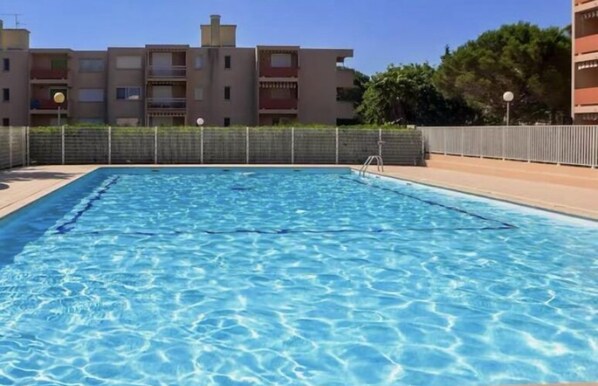 Piscine extérieure