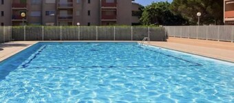 Pool-Tennis-Football apartment, direct access to beach 5min. Pets✅