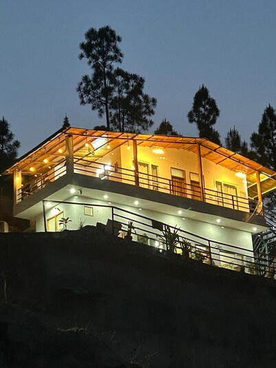 Abodes Himalaya View