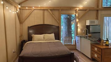 1 habitación, wifi y ropa de cama