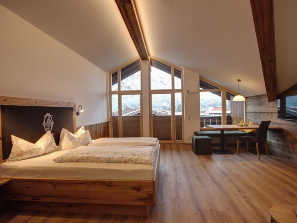 1 bedroom, internet, bed sheets