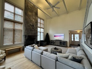 Smart TV, fireplace, foosball, stereo