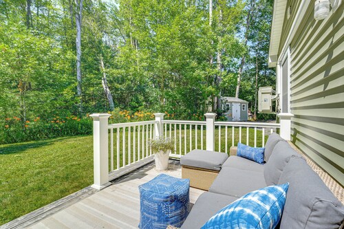 Near Portland Trails: Walkable Apartment w/ Deck