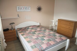 3 chambres, accès Internet, draps fournis