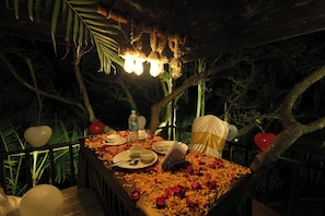 Front of property - Hotel King Garden (Mahabaleshwar)