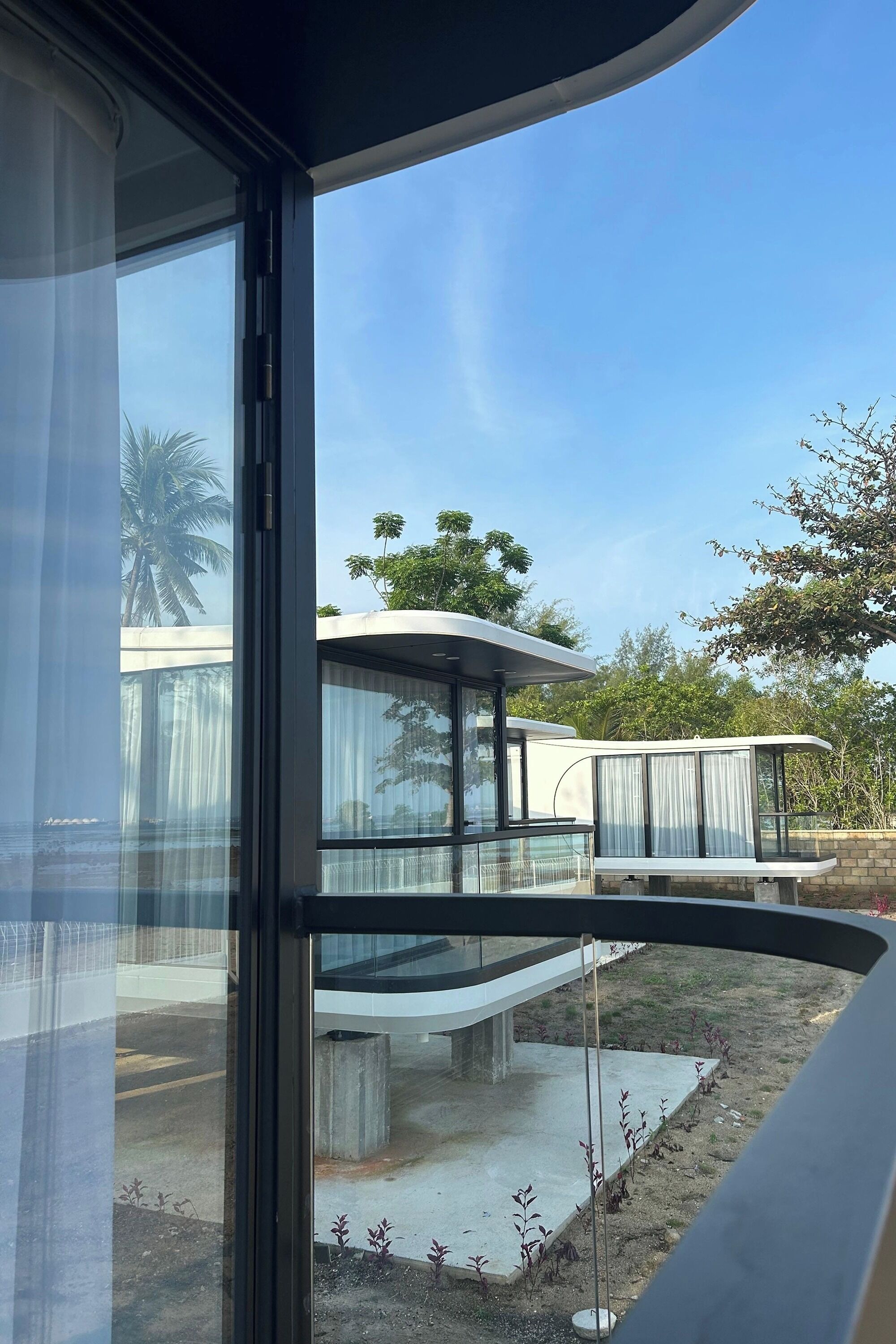 Villa Deluxe | Minibar, caja fuerte, escritorio y tabla de planchar con plancha