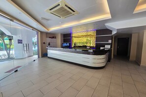 Reception - Fast Hotel Melaka Near Menara Taming Sari - 2 Mins Only (Malacca City)