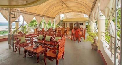 Dads Bayview Pension