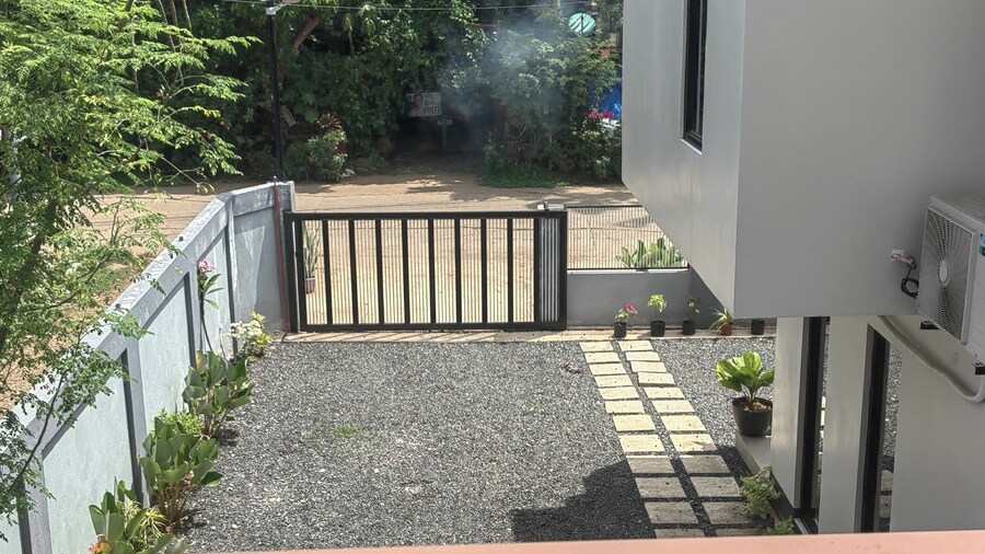 Jmorino Pension House