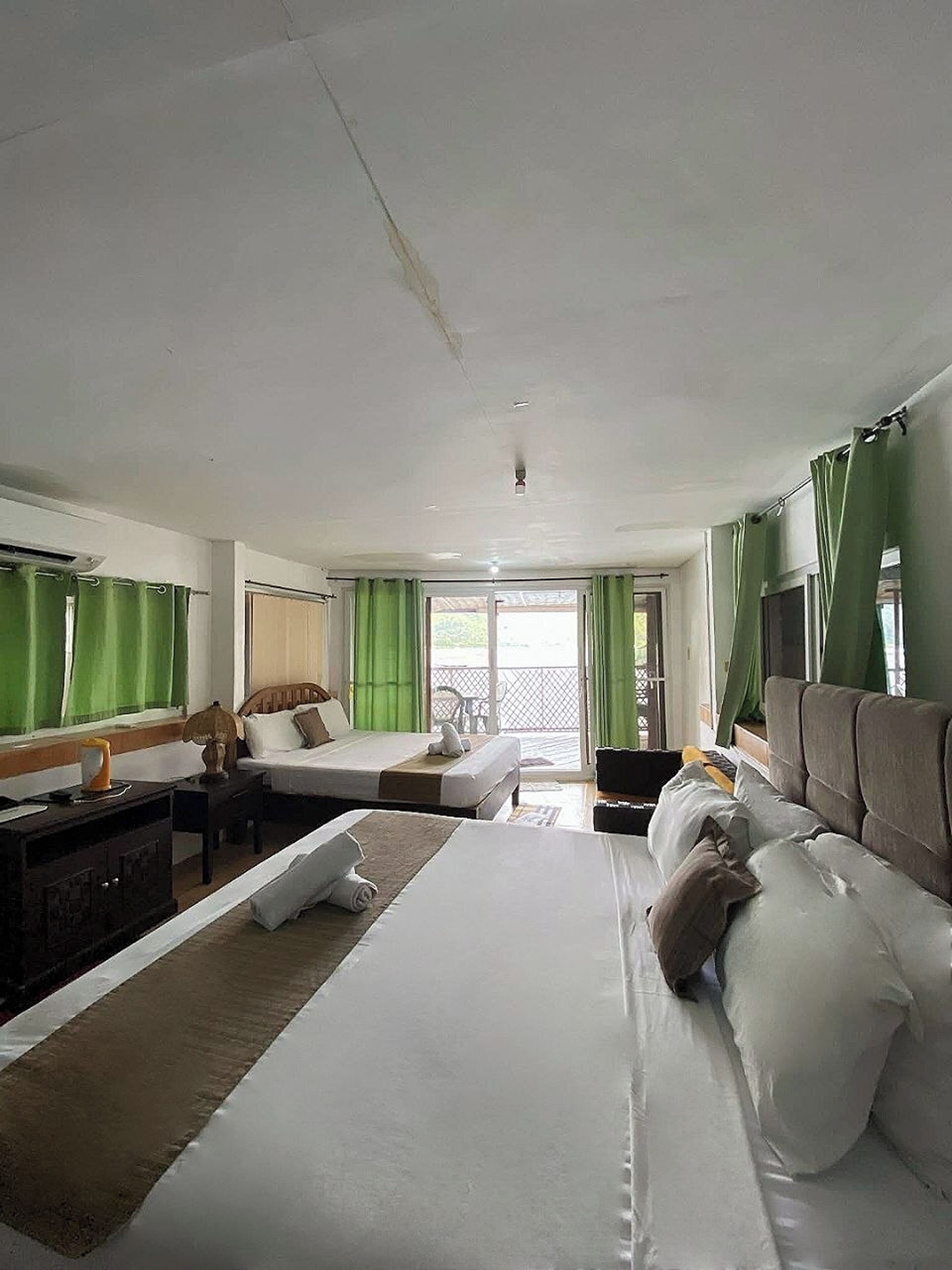 Suite familiar | Wifi gratis y ropa de cama