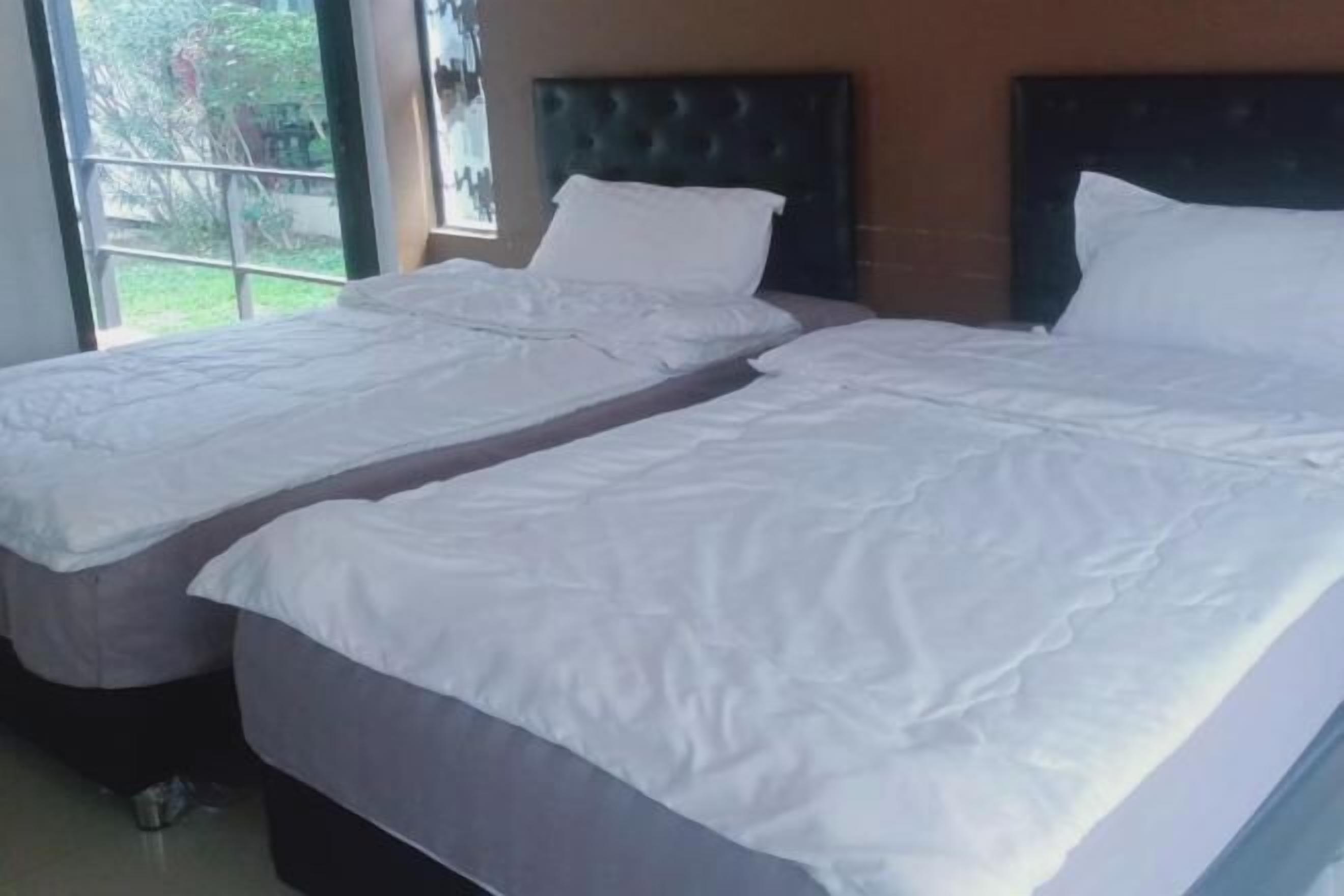 Escritorio, camas plegables/adicionales, wifi gratis y ropa de cama 