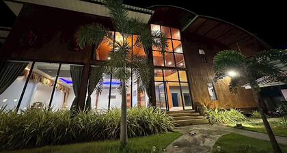 Phra Chan Khiang Dao Resort