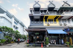 Exterior - Kayan Hostel (Chiang Mai)