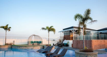 Sunday Belajandro Hotel