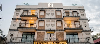 Sunday Belajandro Hotel