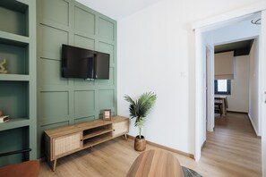 Triple Room | Living area - Canvas Color Your Stay (Volos)