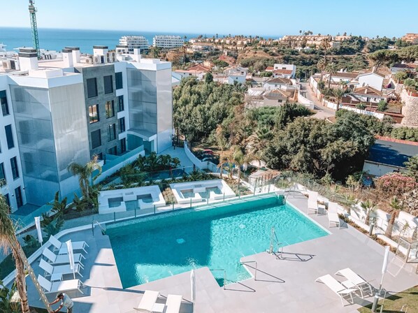 Et oppvarmet basseng