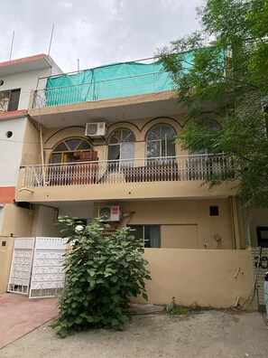 Exterior - Luxury Guest House (Islamabad)
