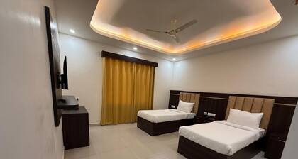 Hotel Ganga Greens