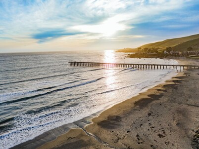 2 Cayucan Bungalows | Steps to Beach, Pier | Shared Outdoor Bar, Firepit, Lounge