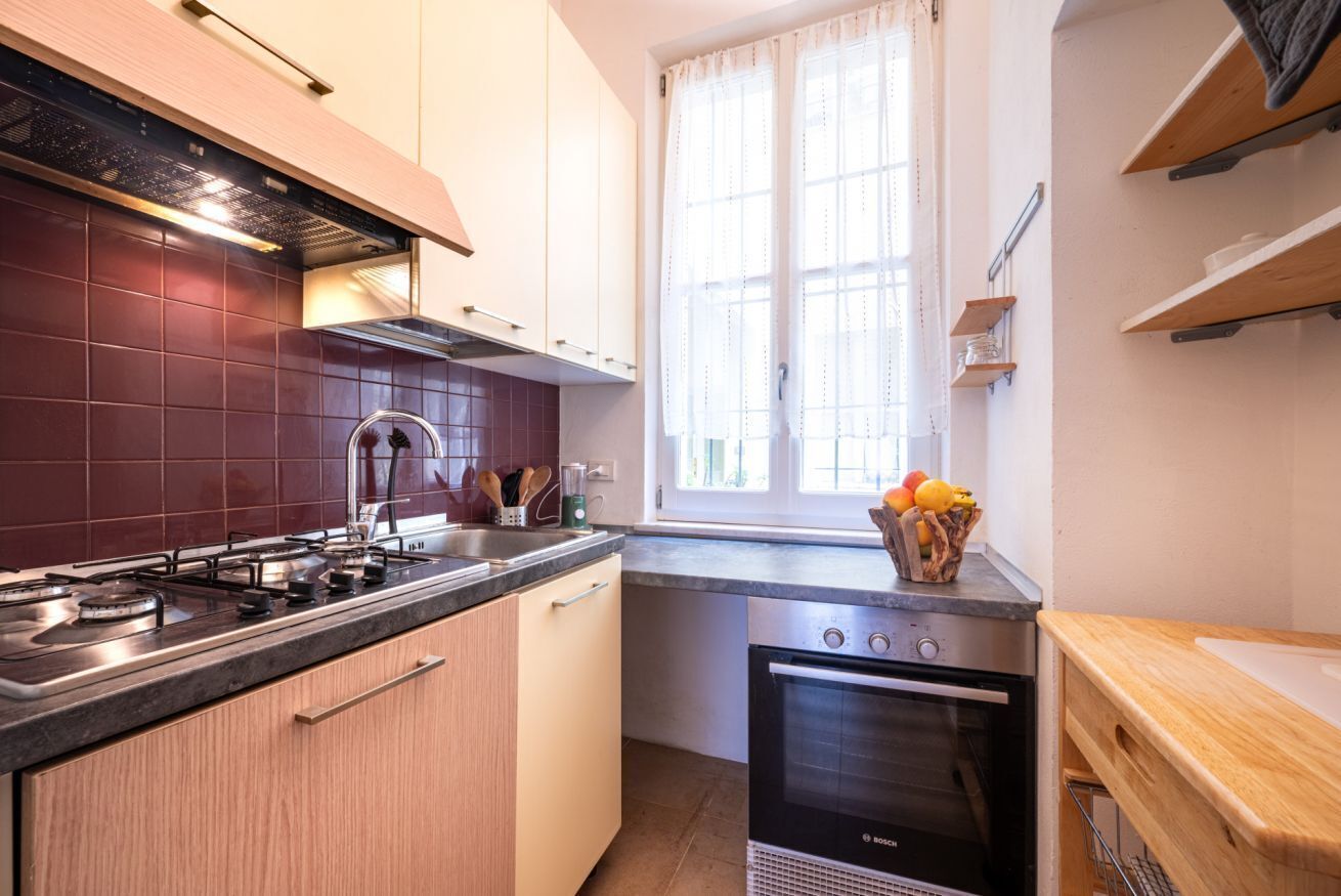 Fogão, cooktop, lava-louças, máquina de gelo