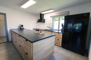 Stovetop, dishwasher