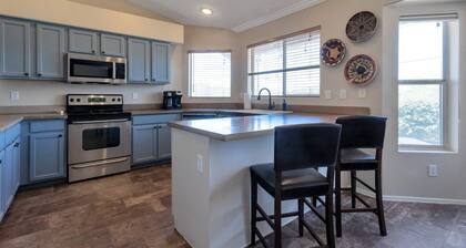 Desert Paradise w/ Spectacular Views! Just blocks to Golf & Downtown Cave Creek Shops & Restaurants!