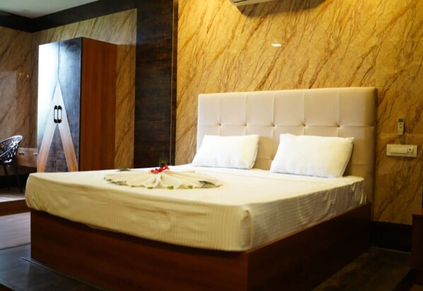 Classic Room | Free WiFi, bed sheets