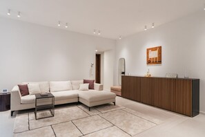 Lobby - GuestHost - Pannonia Colosseum (Rome)