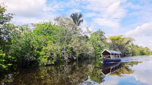 บริเวณภายนอก