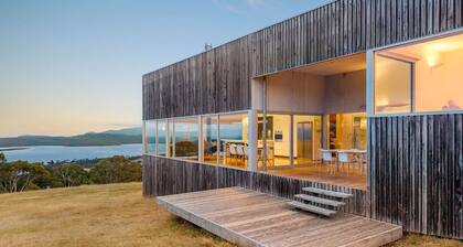 Marion Bay House Luxury Retreat