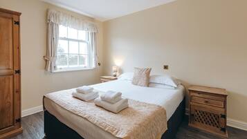 2 bedrooms