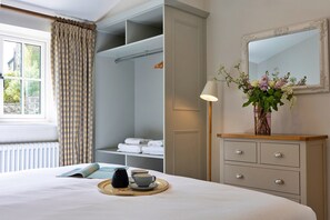 2 bedrooms, free WiFi
